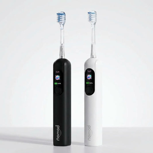 Pack Duo Nomad pearly et black – brosses à dents soniques écologiques, recharge USB-C, 5 modes, marque française.